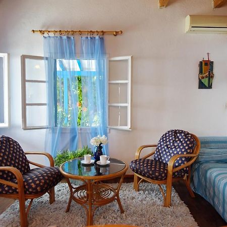 Seahorse Cottage Mourtero Extérieur photo